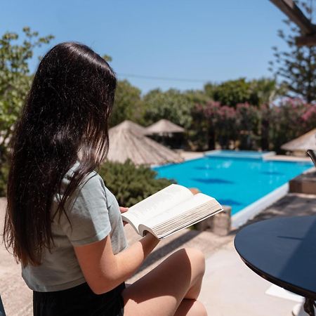 Angelina Boutique Escape Aparthotel Perdika  Ngoại thất bức ảnh